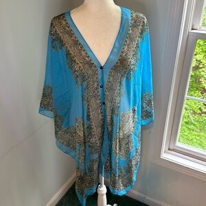 Plus beach cover up, blue paisley buttoned front & back. Fits like 18/20 or 2x.